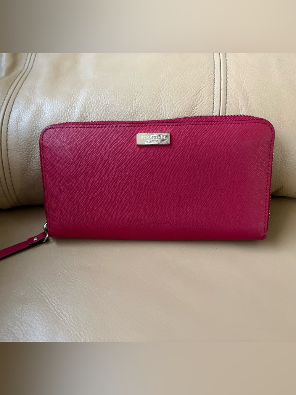 Kate Spade Wallet - Picture 2 of 9